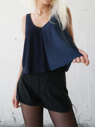 Top dos azules