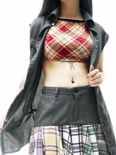 Crop top con cremallera