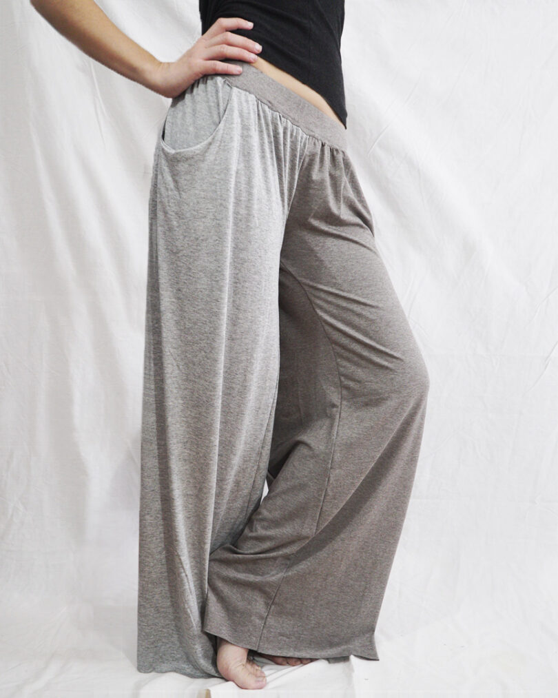 Grey yoga pants