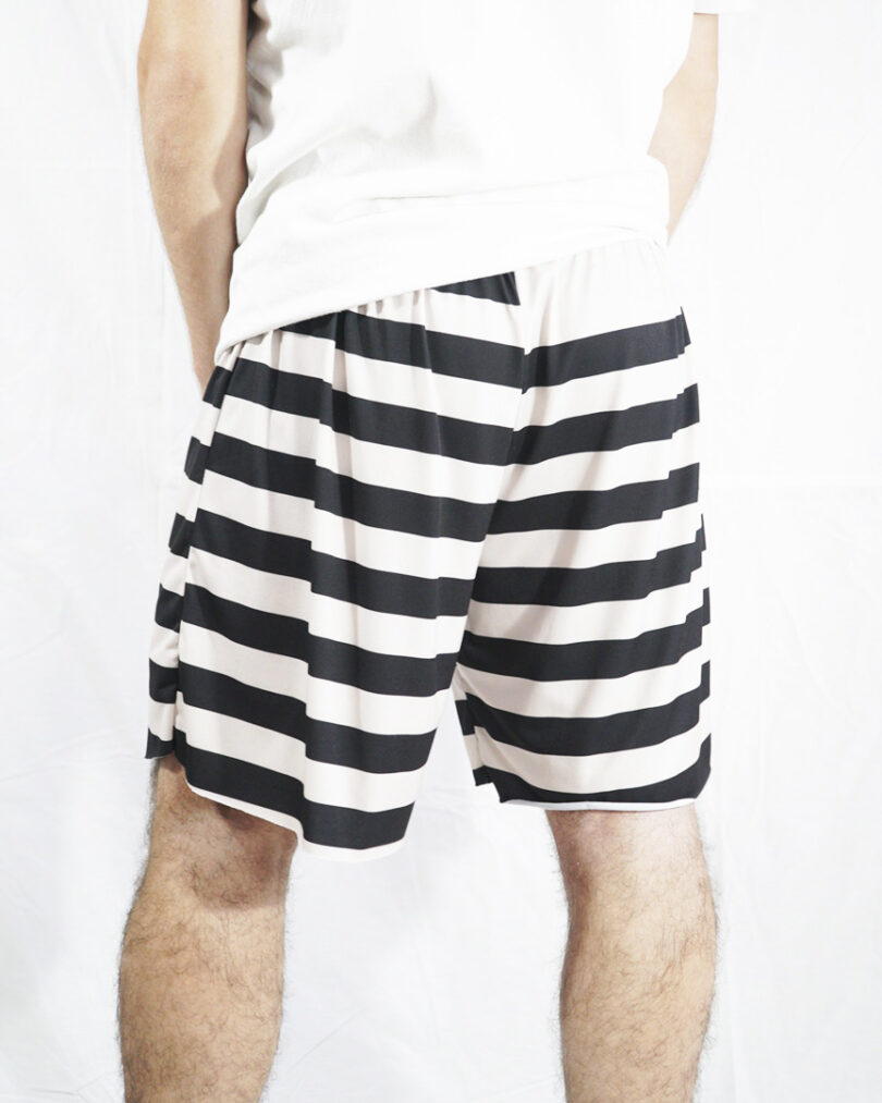 Short rayado sport - Imagen 3
