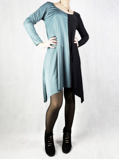Wika blue vest