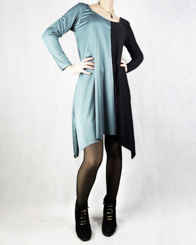 Wika blue vest